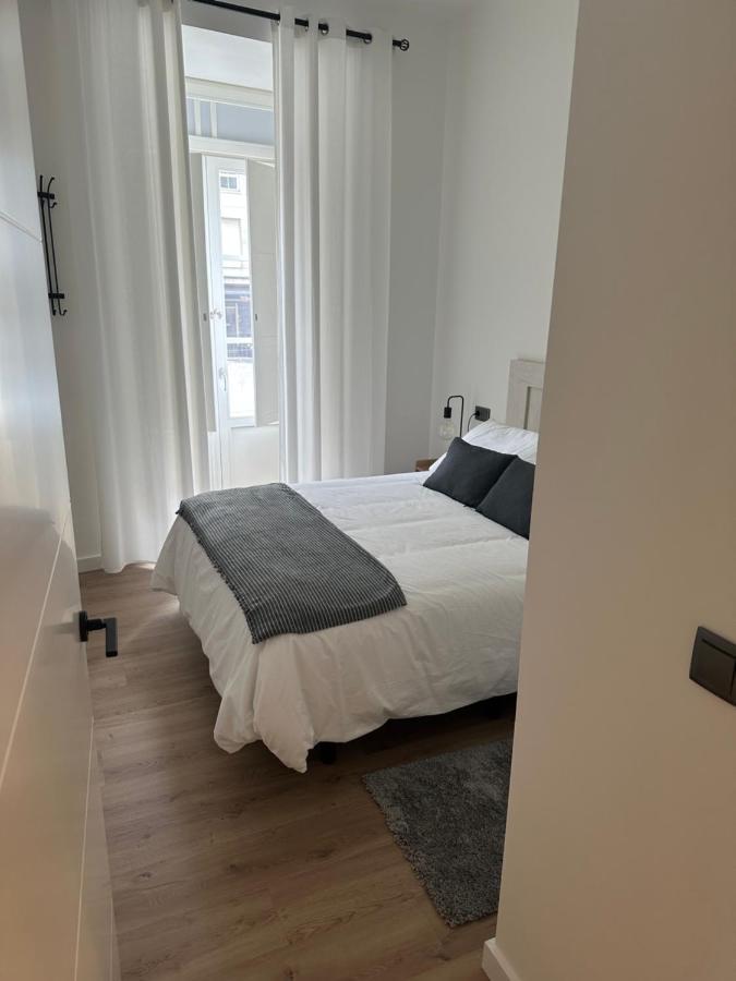 Apartamento Vigo Centro Puerta Del Sol Exterior photo